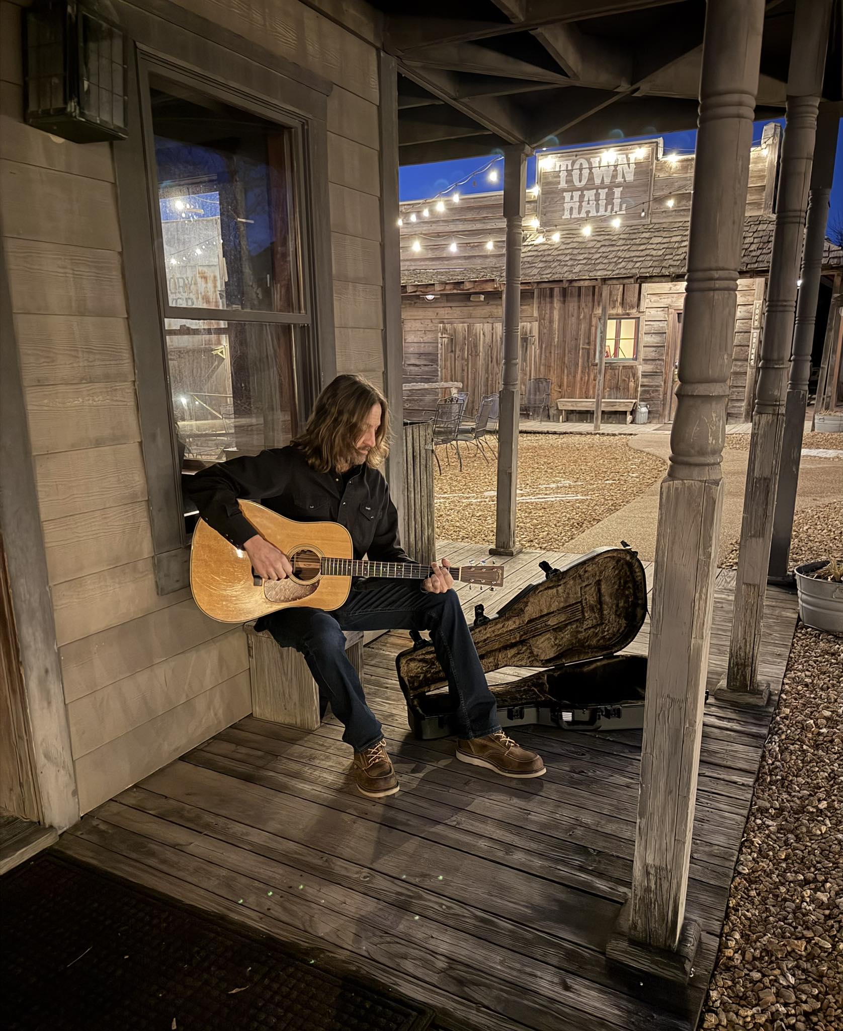 Tom Norton at Paradise at the Lake